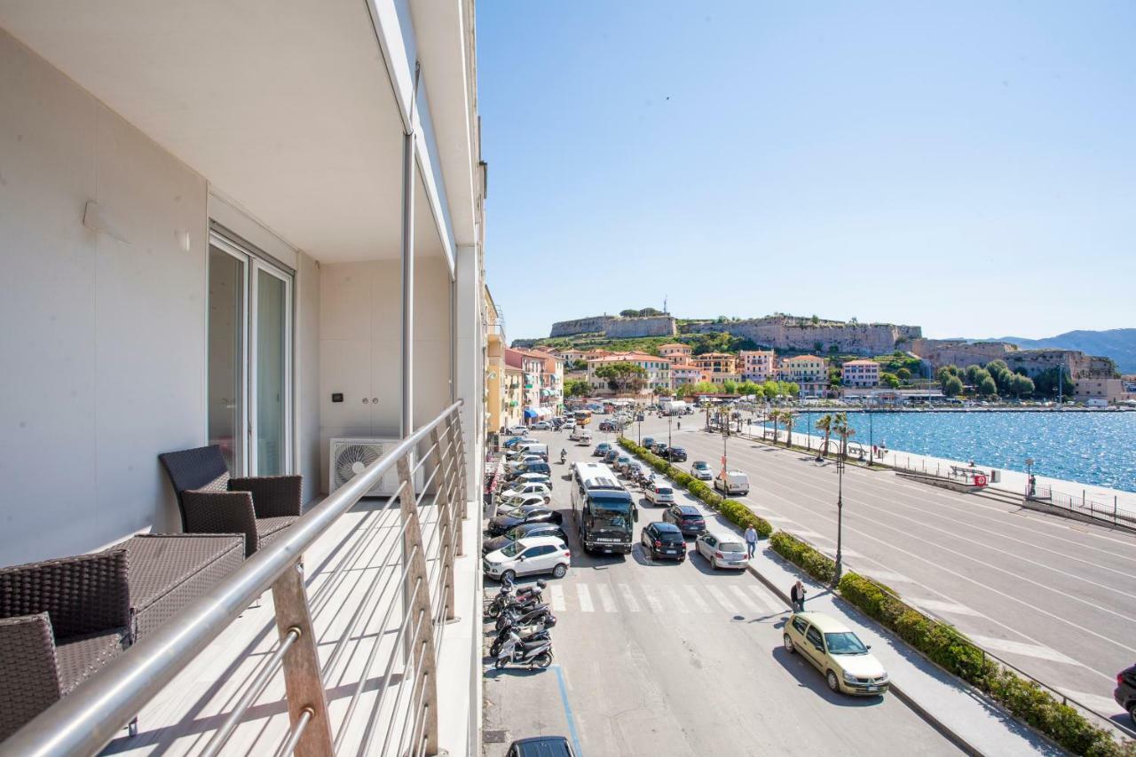 Appartamenti Lungomare Portoferraio - Goelba Bagian luar foto